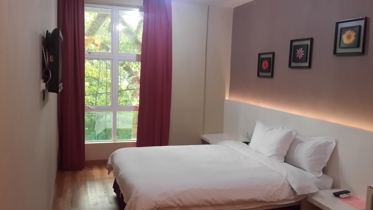 Avida Hotel Labuan Exterior photo